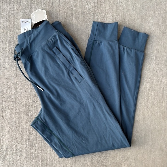 Modiv Women's Transition Jogger Size SMALL NEW! - Picture 1 of 3